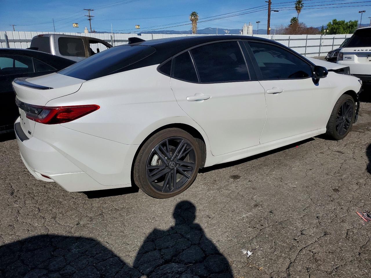 2025 Toyota Camry Xse - Фото 3