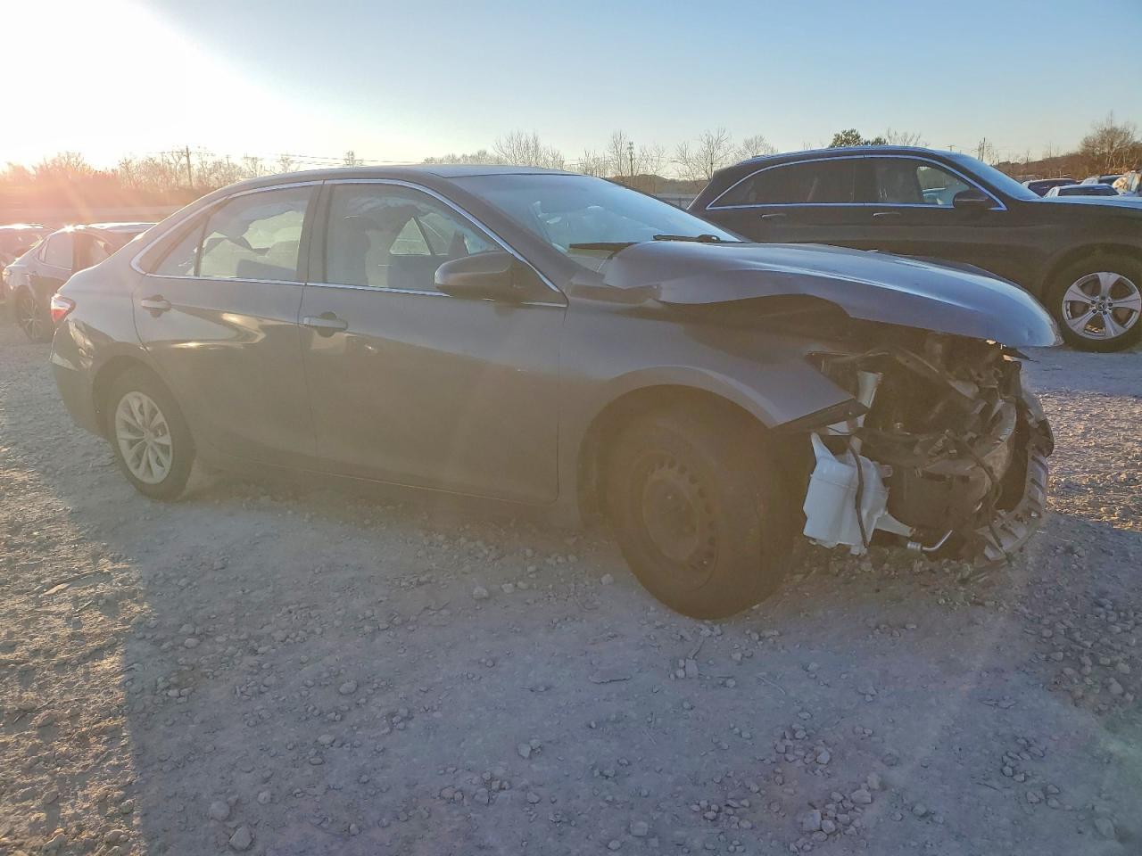 2015 Toyota Camry Le - Image 4