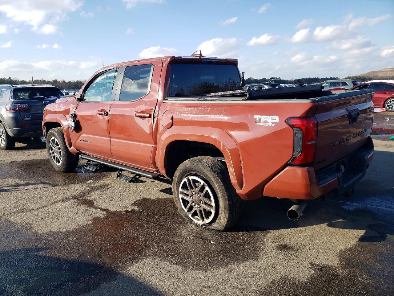 2025 Toyota Tacoma Double Cab - Фото 2