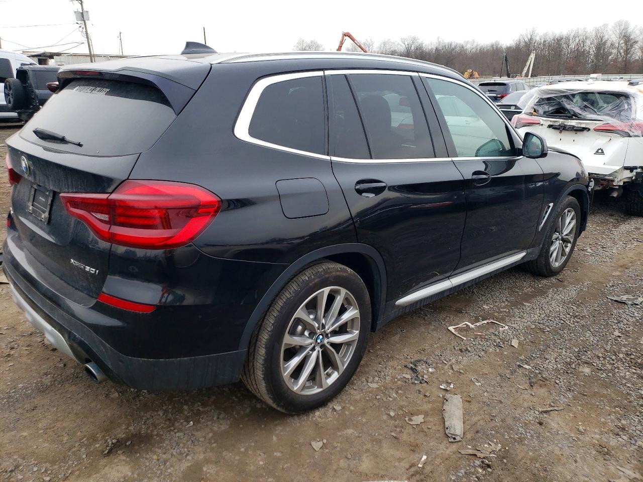 2018 BMW X3 xDrive30I - Image 3