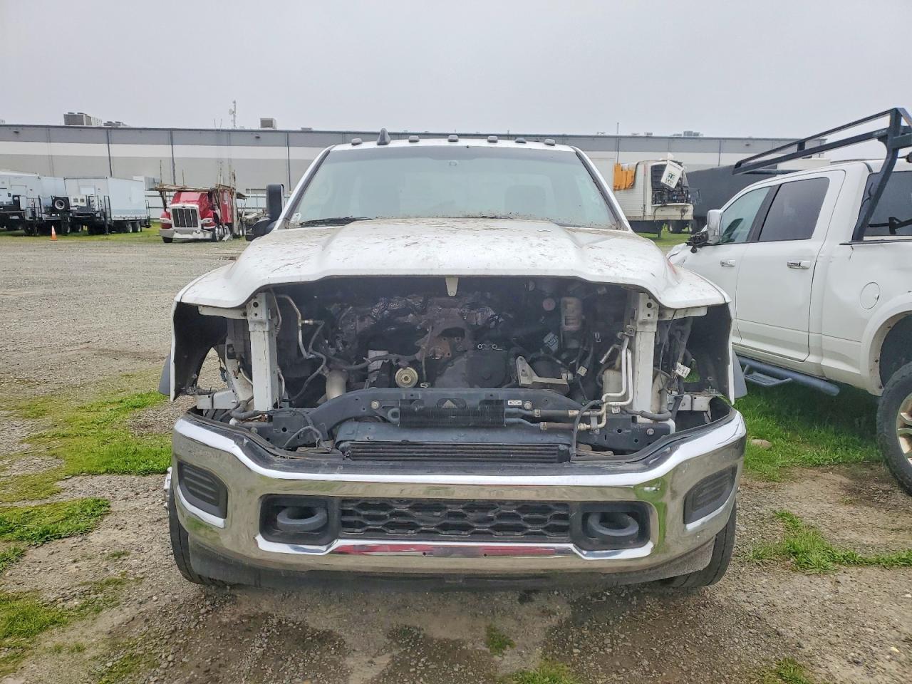 2019 Ram 5500 Truck Cab And Chassis - Фото 5