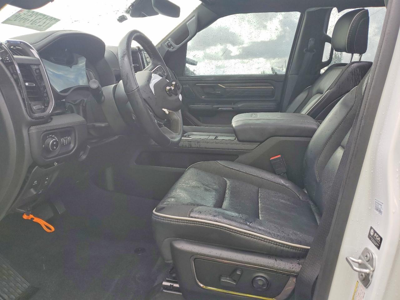 2025 Ram 1500 Limited - Image 7