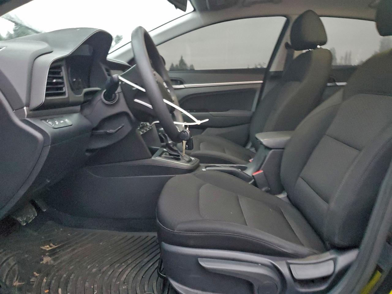 2020 Hyundai Elantra Sel - Фото 7