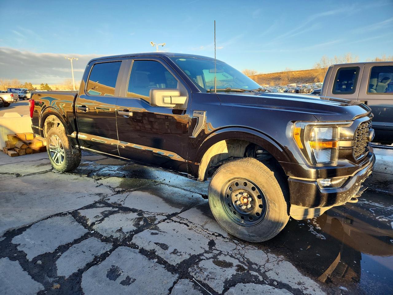2023 Ford F150 Supercrew - Image 4