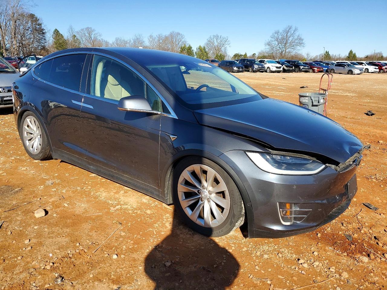 2017 Tesla Model X - Image 4