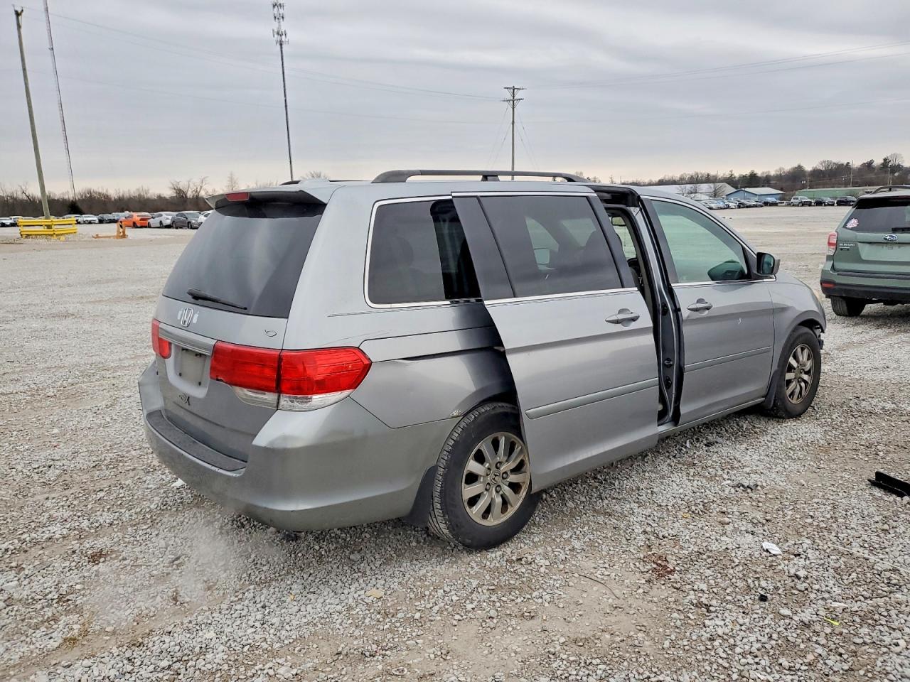 2010 Honda Odyssey Exl - Image 3