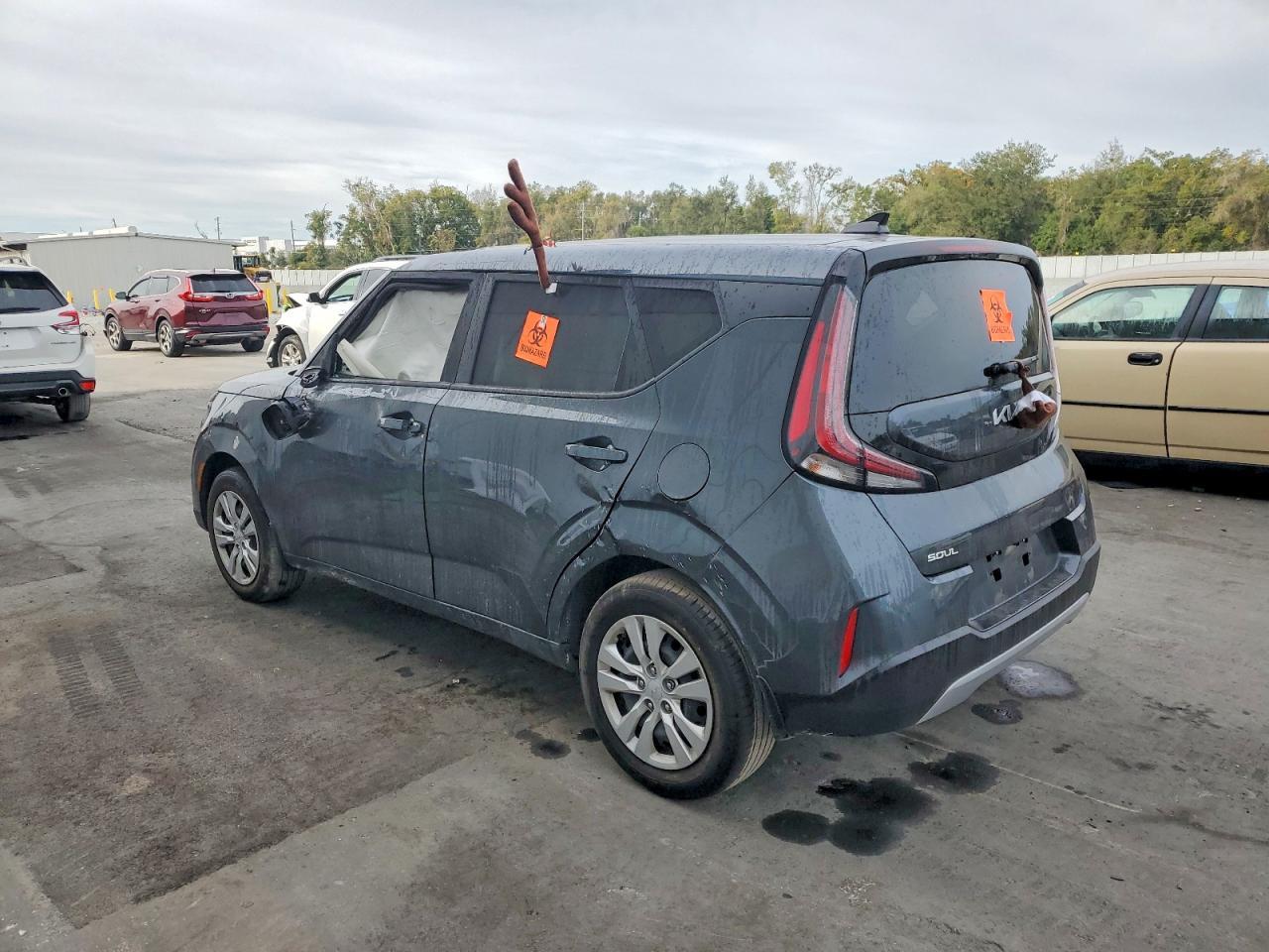 2025 Kia Soul Lx - Image 2
