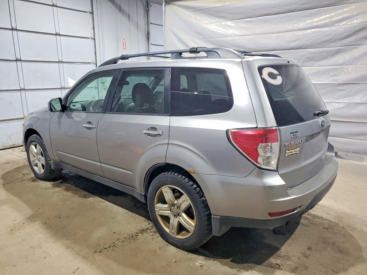 2009 Subaru Forester 2.5X Premium - Image 2