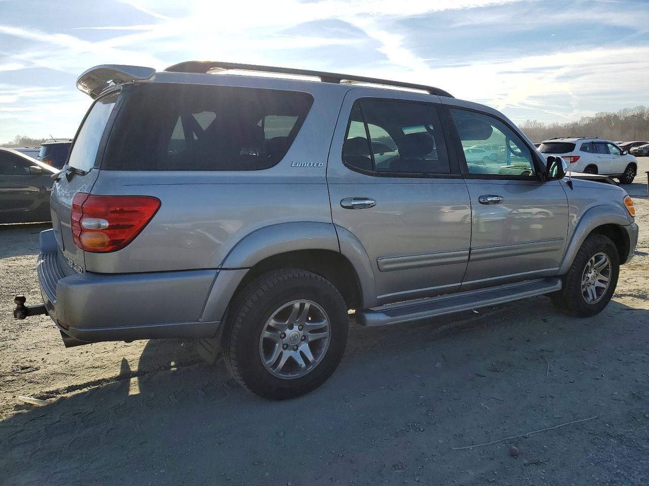 2004 Toyota Sequoia Limited - Фото 3