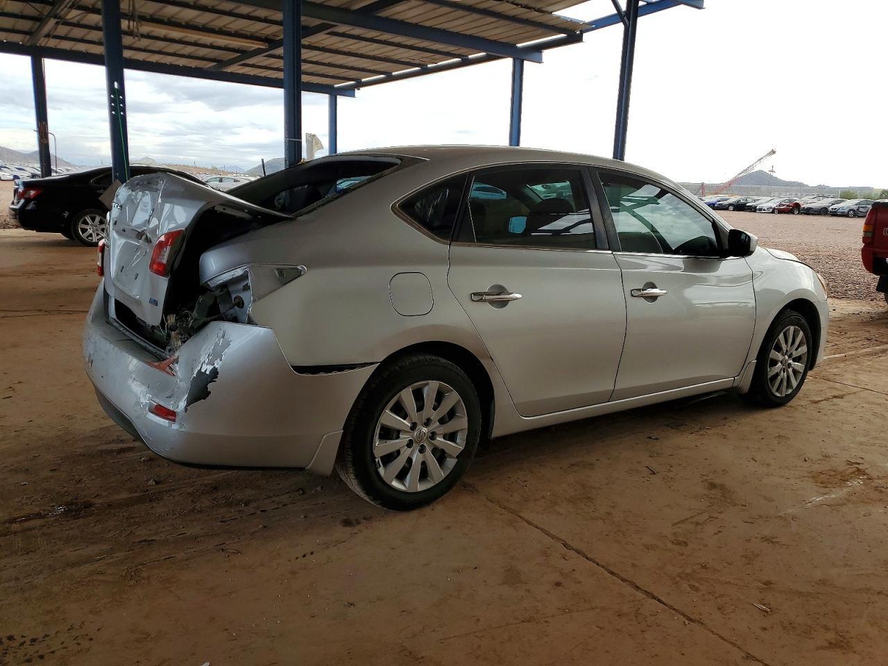 2013 Nissan Sentra - Фото 3