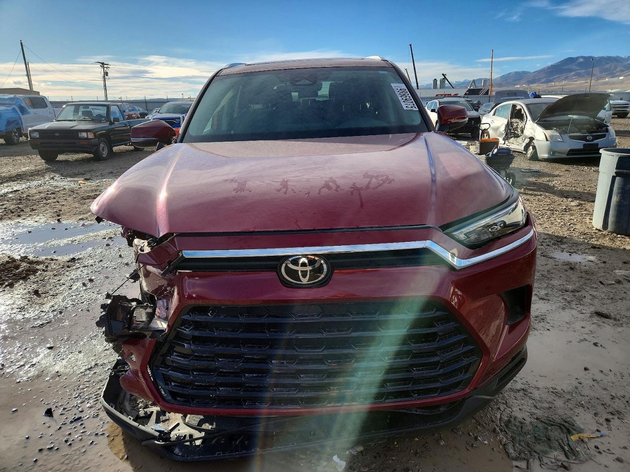 2025 Toyota Grand Highlander Xle - Image 5