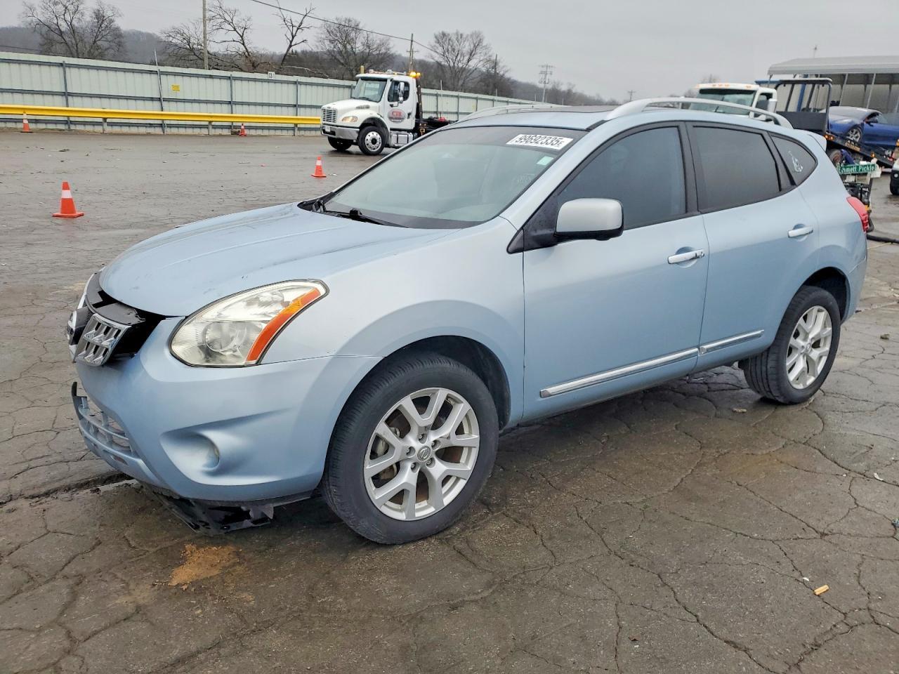 2013 Nissan Rogue S