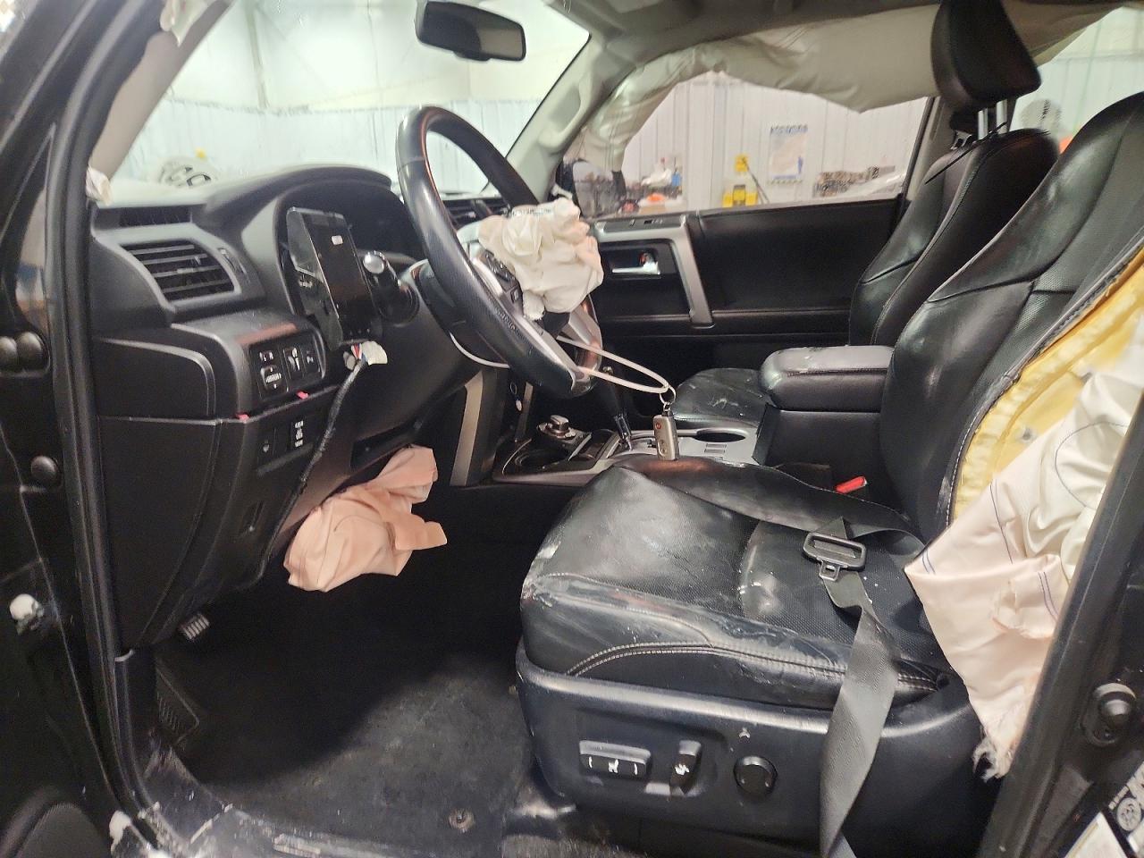 2016 Toyota 4Runner Sr5 - Image 7