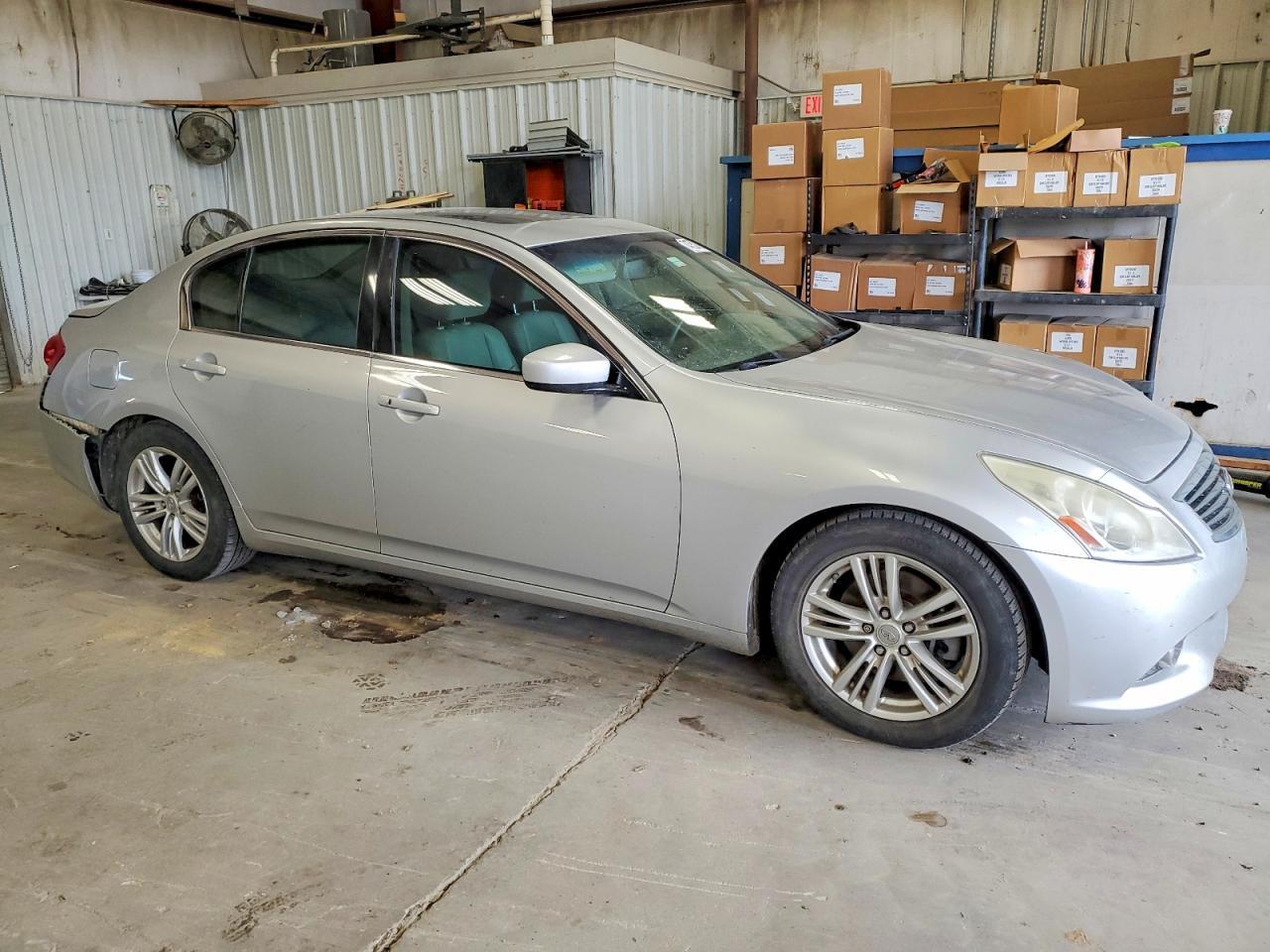 2010 Infiniti G 37S - Фото 4