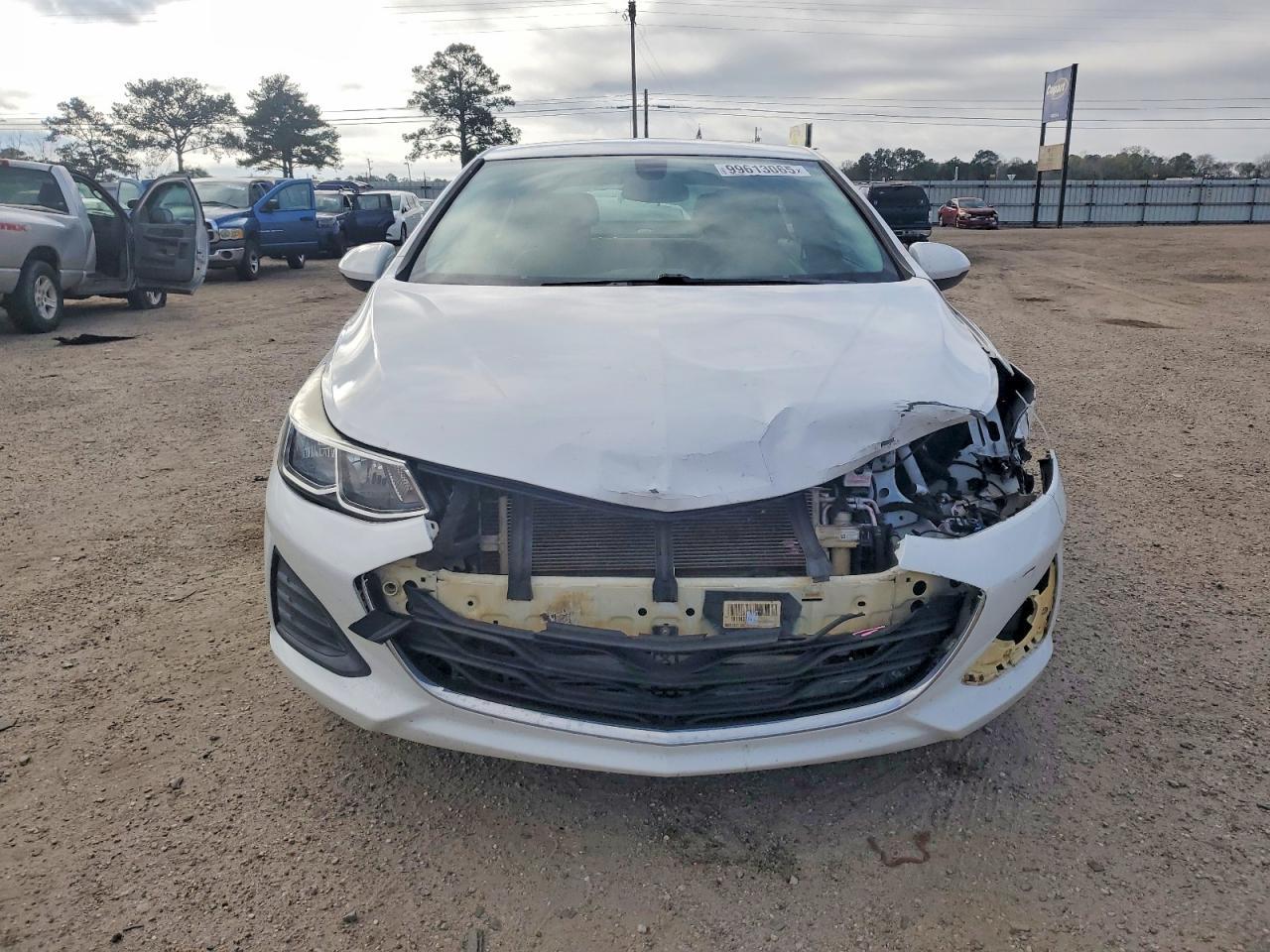 2019 Chevrolet Cruze Ls - Фото 5