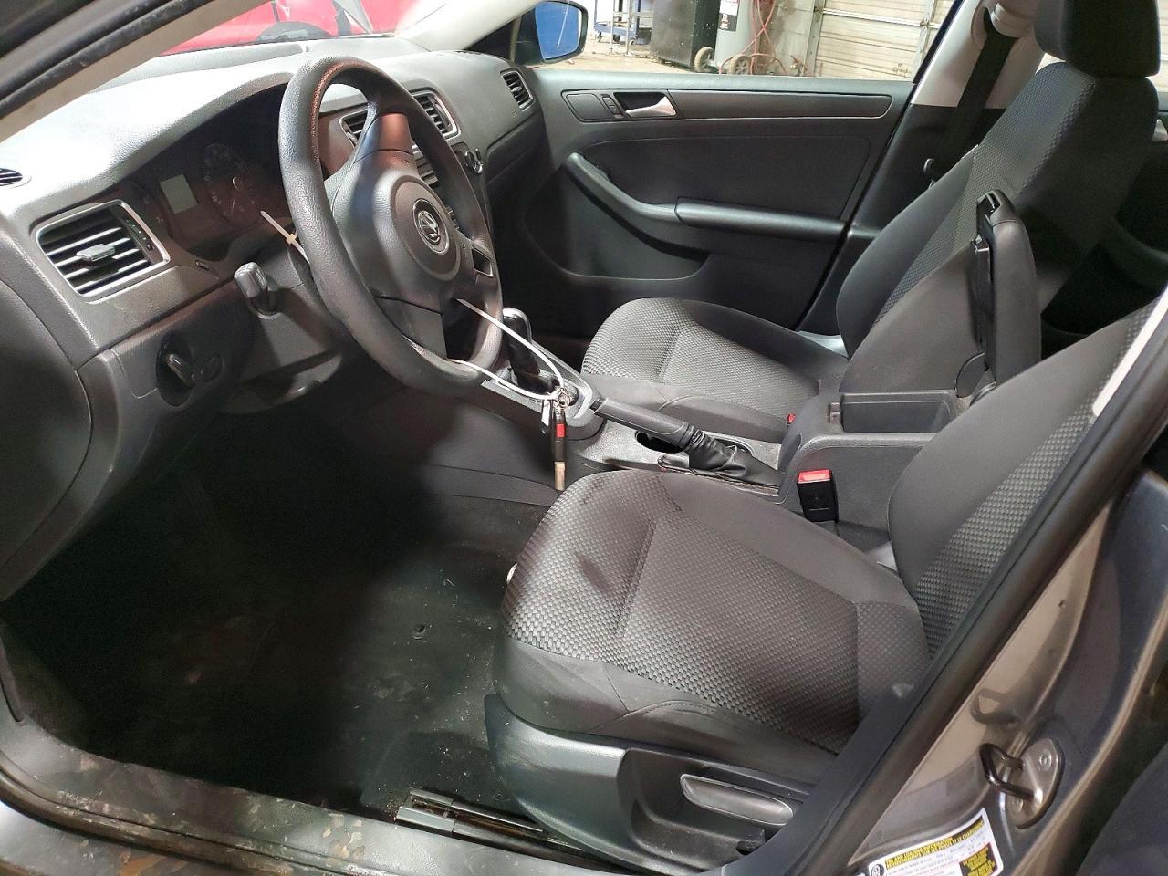 2014 Volkswagen Jetta Base - Image 7