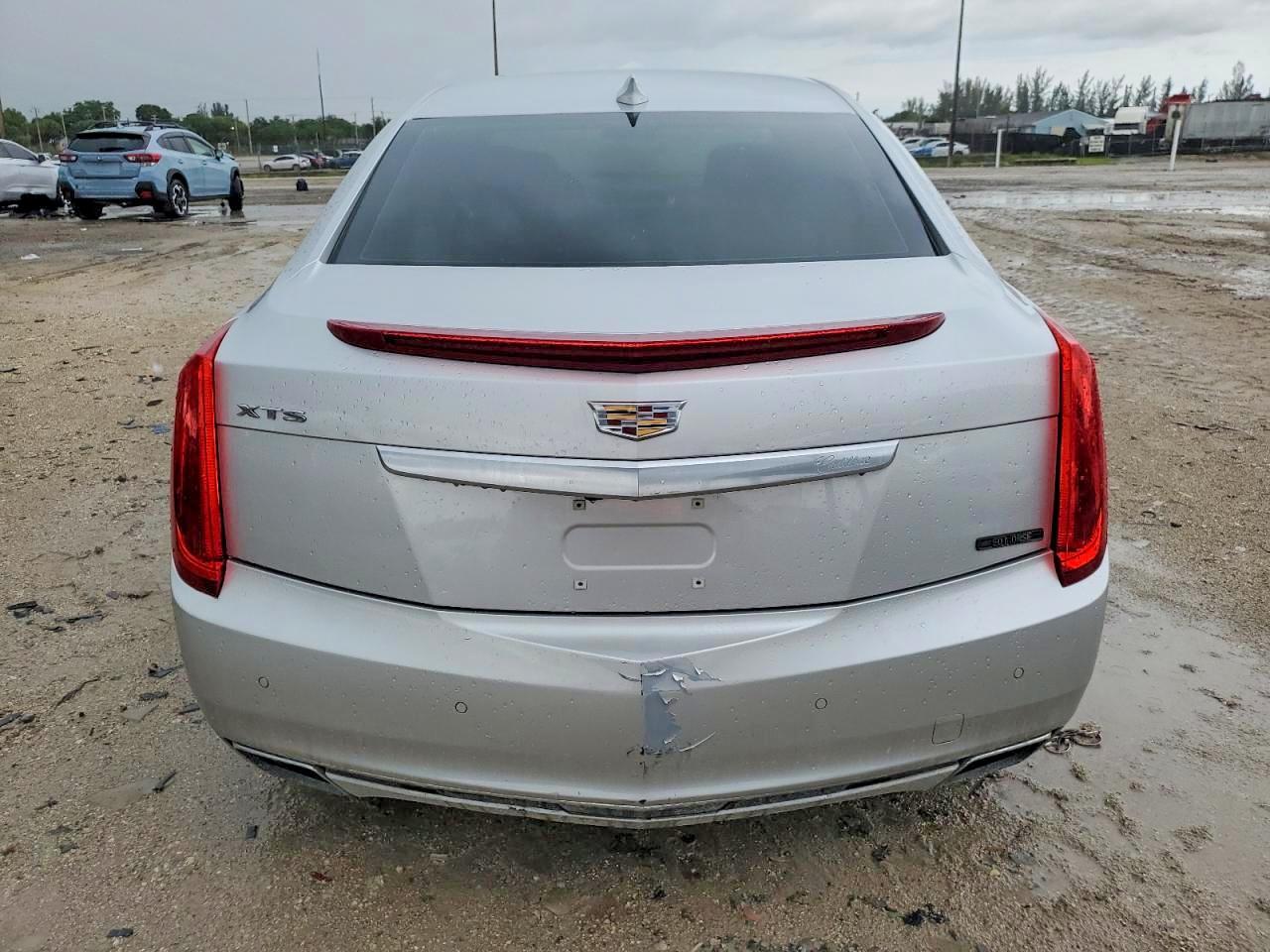 2017 Cadillac Xts Luxury - Image 6