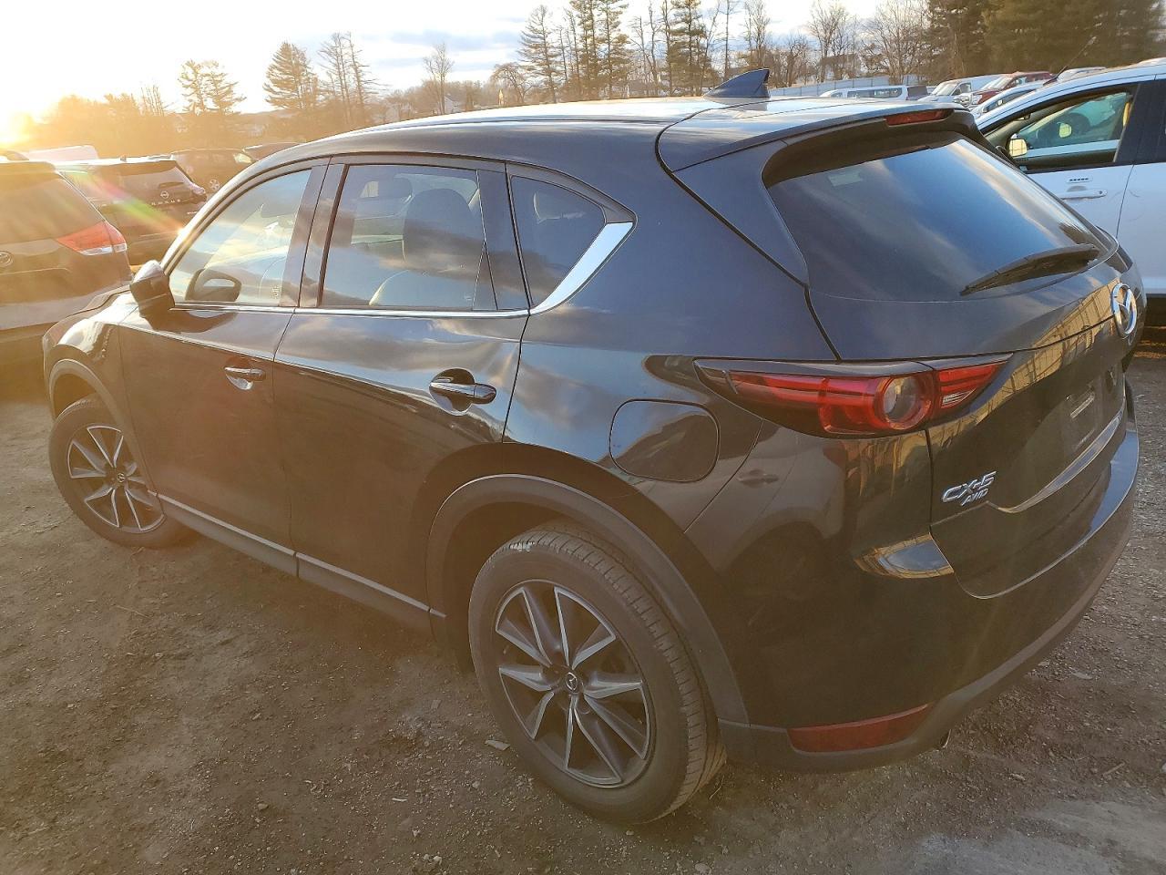 2017 Mazda Cx-5 Grand Touring - Фото 2