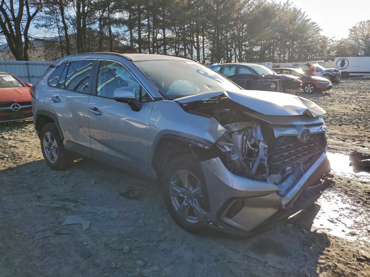 2024 Toyota Rav4 Xle - Фото 4