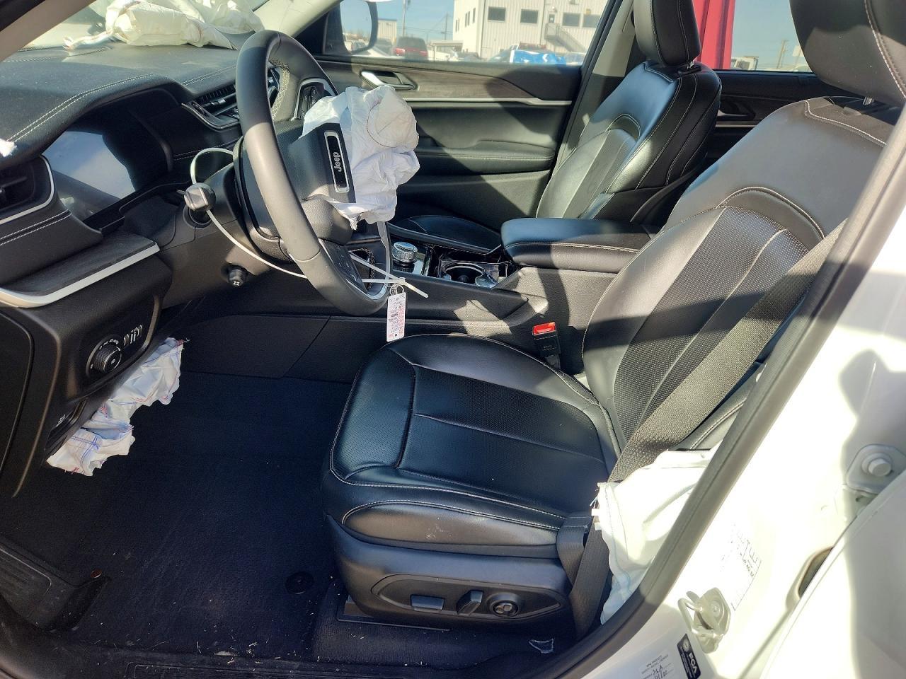 2023 Jeep Grand Cherokee L Limited - Image 7