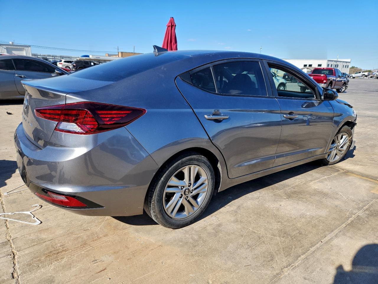 2019 Hyundai Elantra Sel - Фото 3