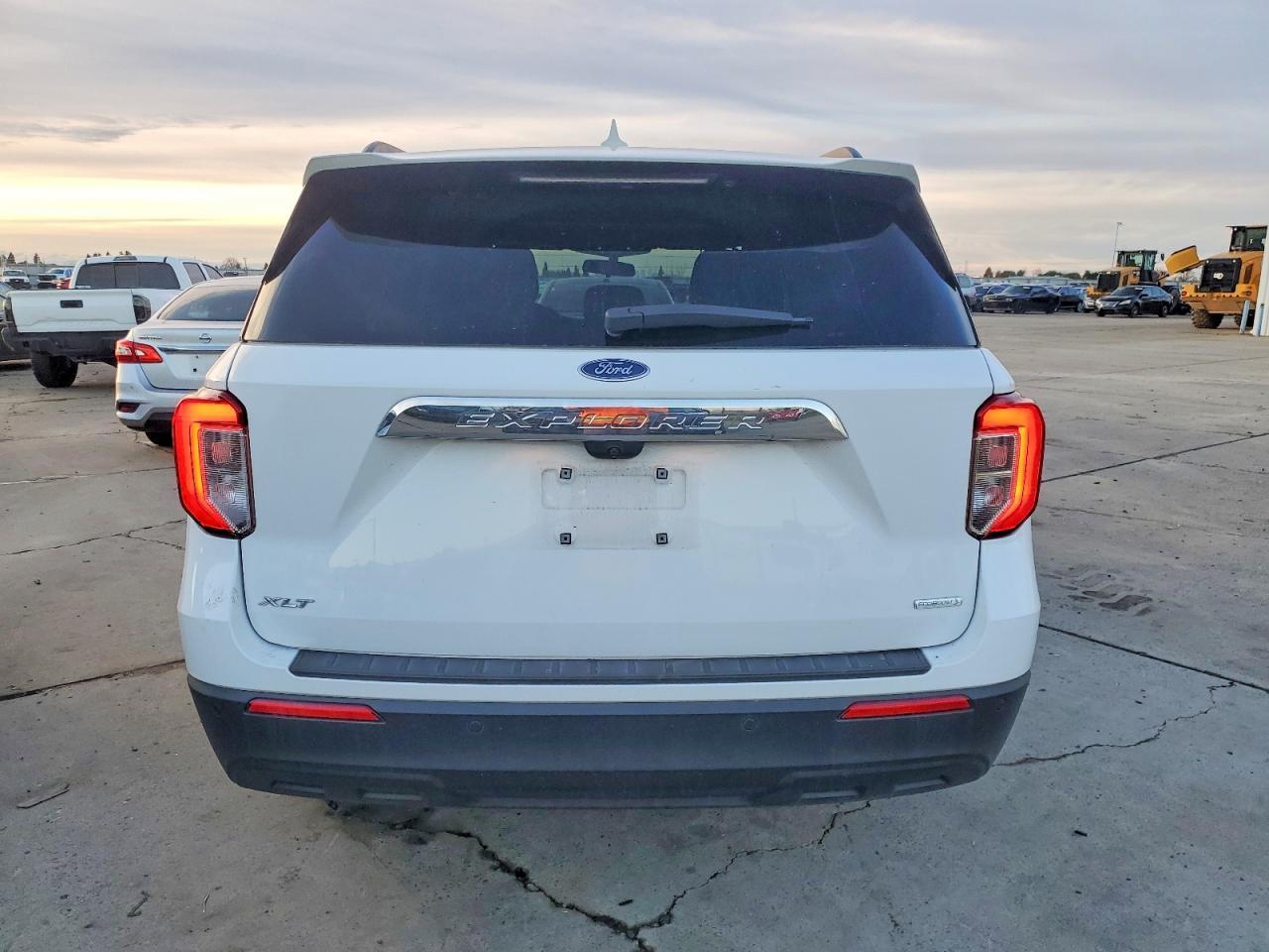 2020 Ford Explorer Xlt - Фото 6