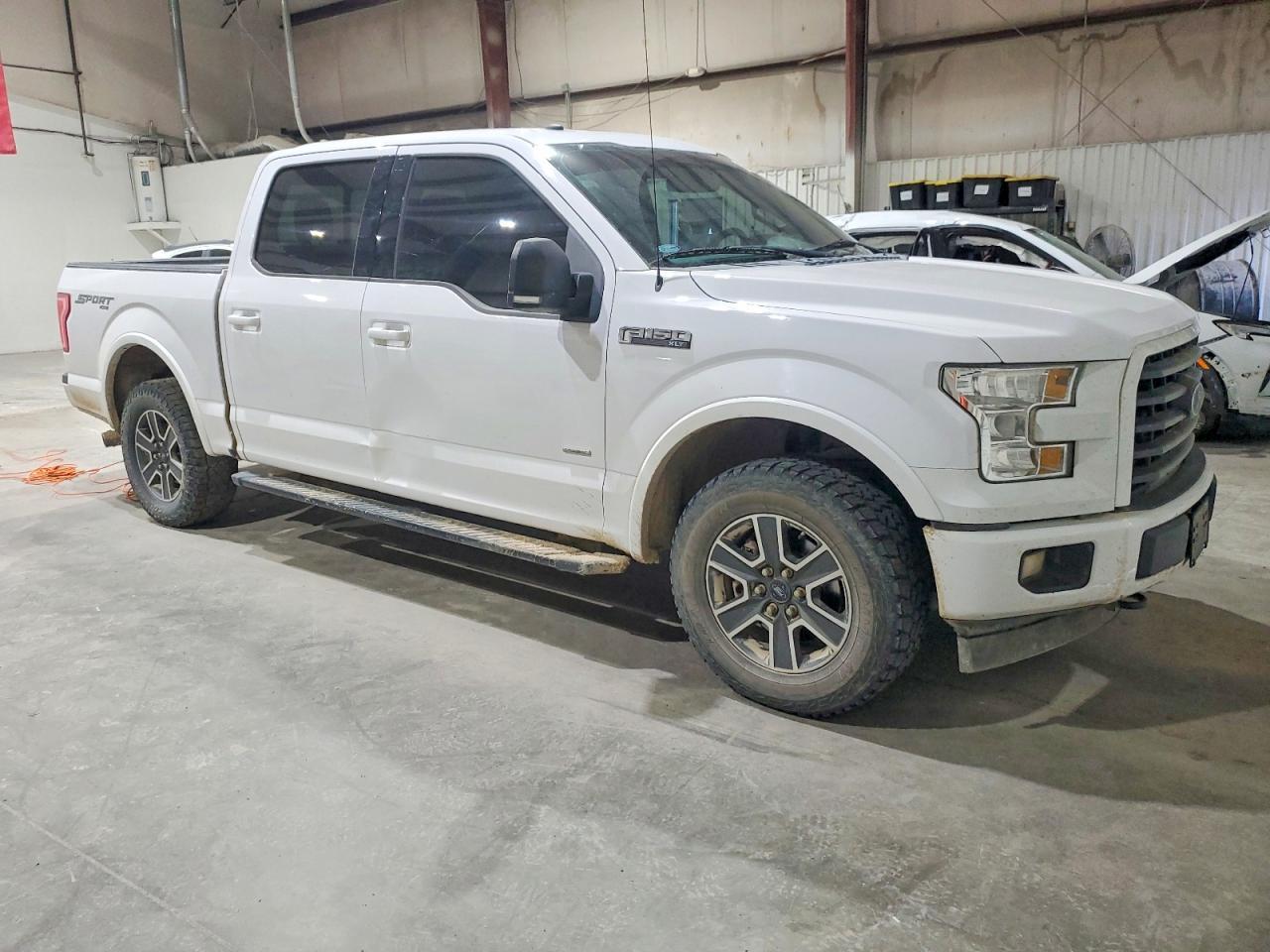 2017 Ford F150 Supercrew - Фото 4