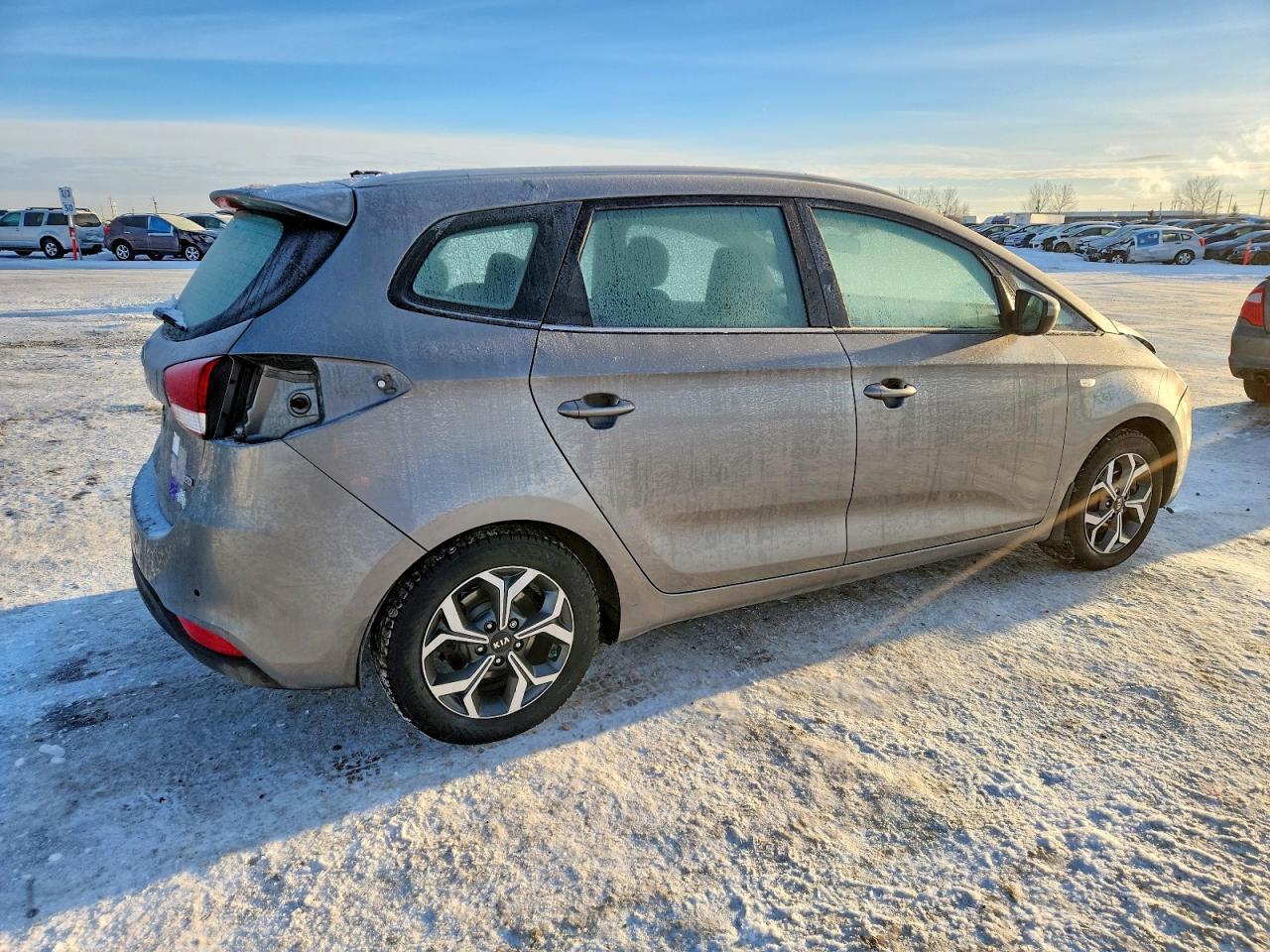 2014 Kia Rondo - Фото 3