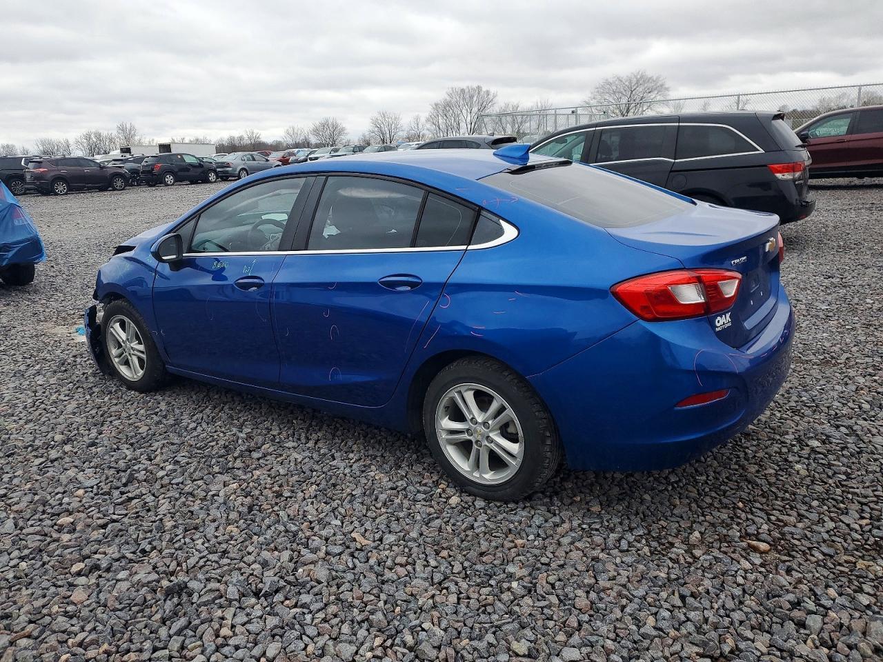 2018 Chevrolet Cruze Lt - Фото 2