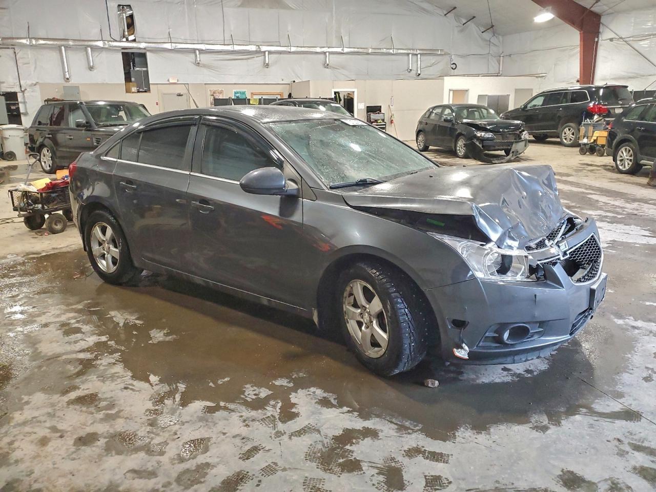 2013 Chevrolet Cruze Lt - Image 4