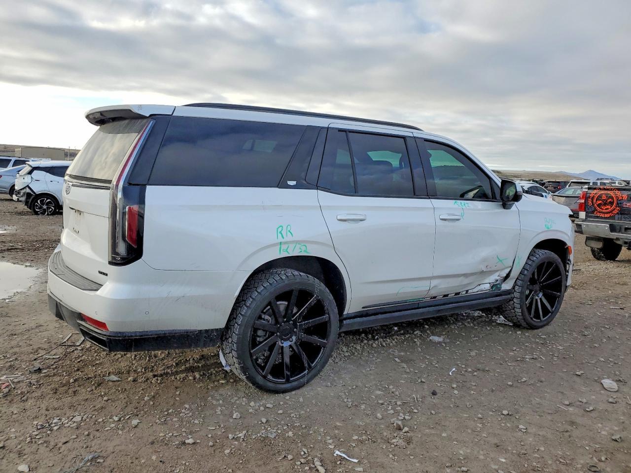 2021 Cadillac Escalade Sport Platinum - Фото 3