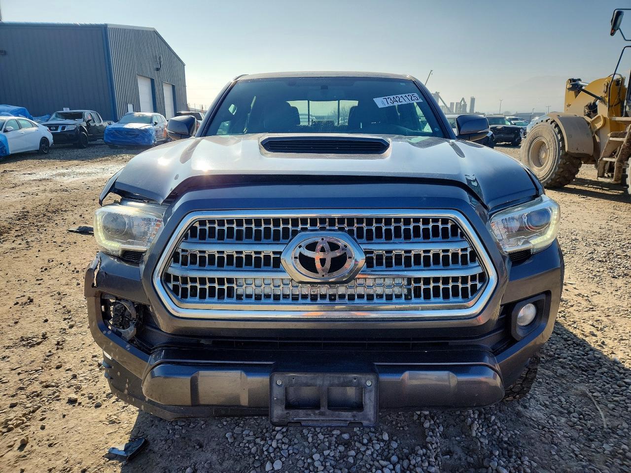 2017 Toyota Tacoma Sr5 V6 - Image 5