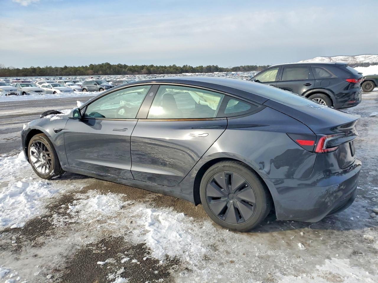 2024 Tesla Model 3 - Image 2