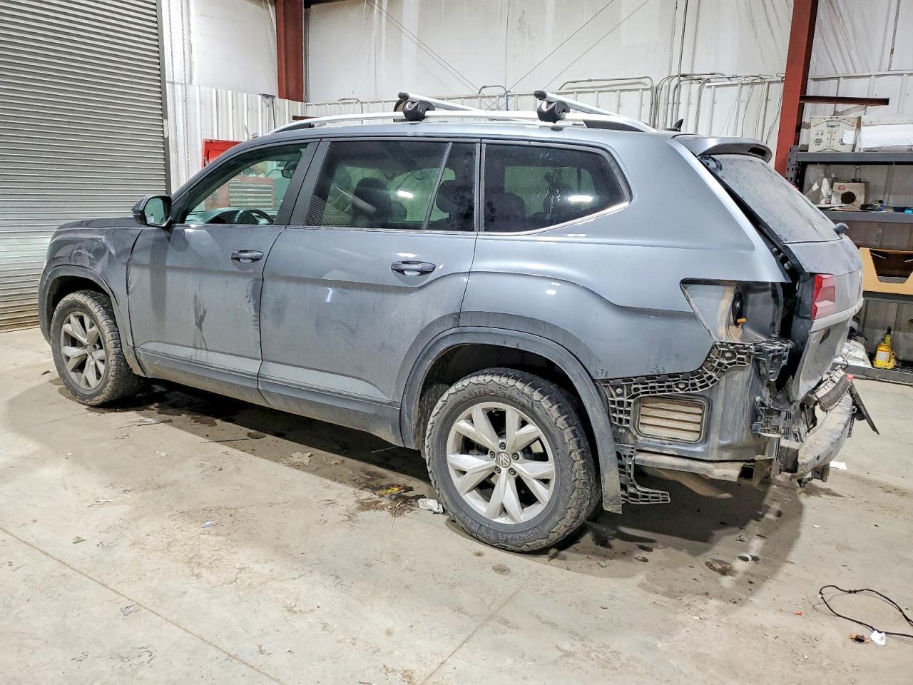 2018 Volkswagen Atlas Se - Фото 2