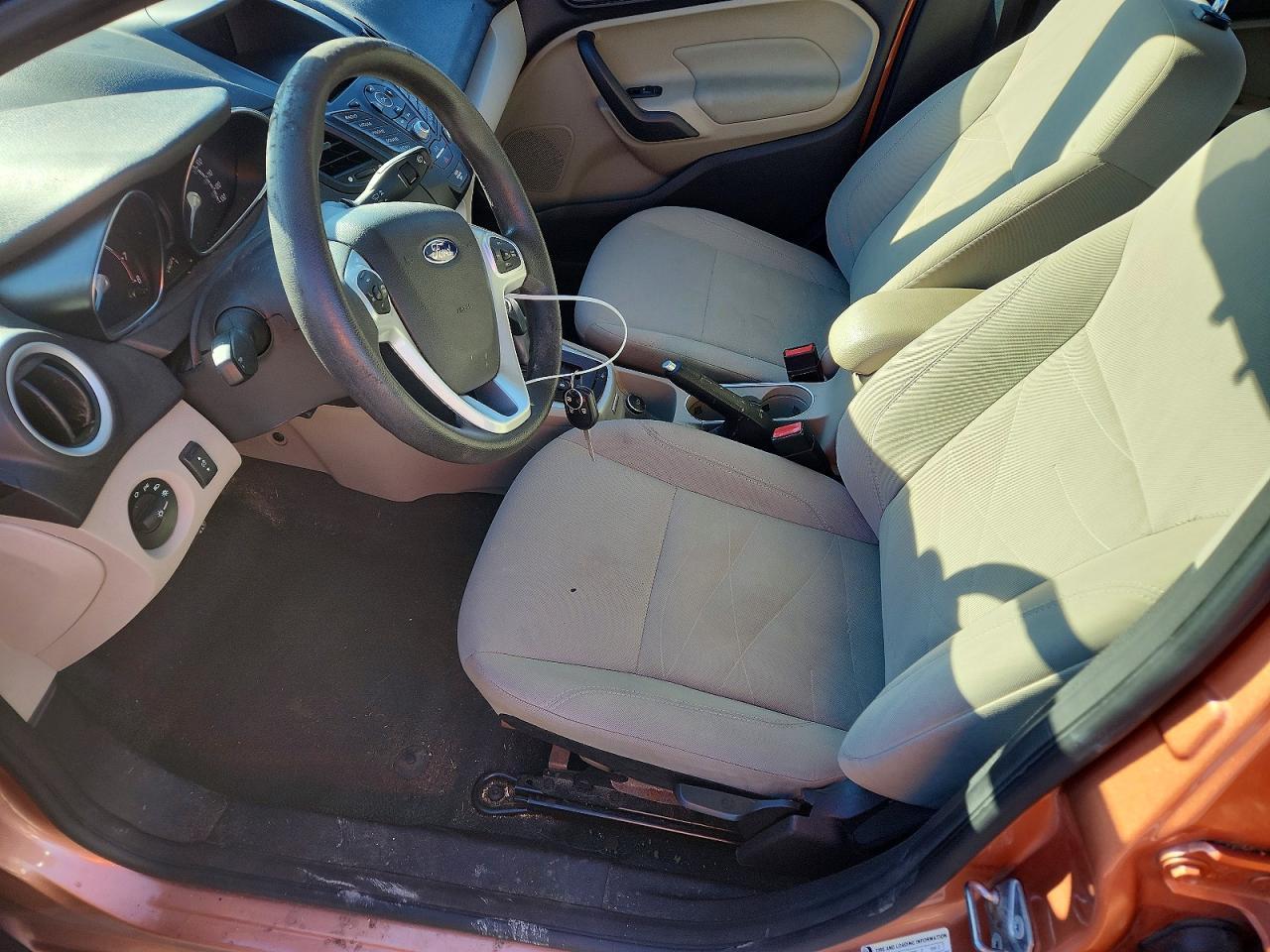 2017 Ford Fiesta Se - Фото 7