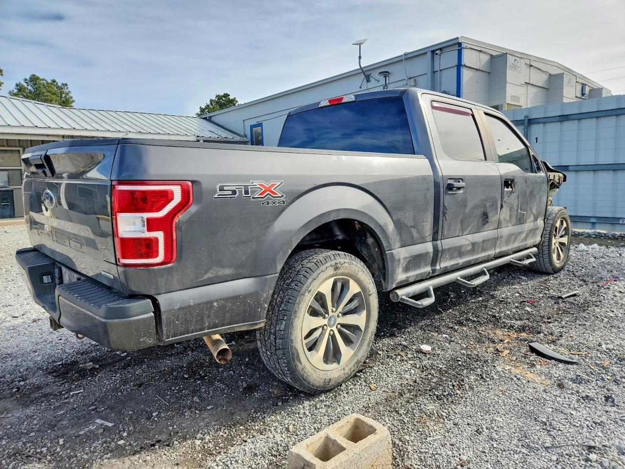 2020 Ford F150 Supercrew - Фото 3