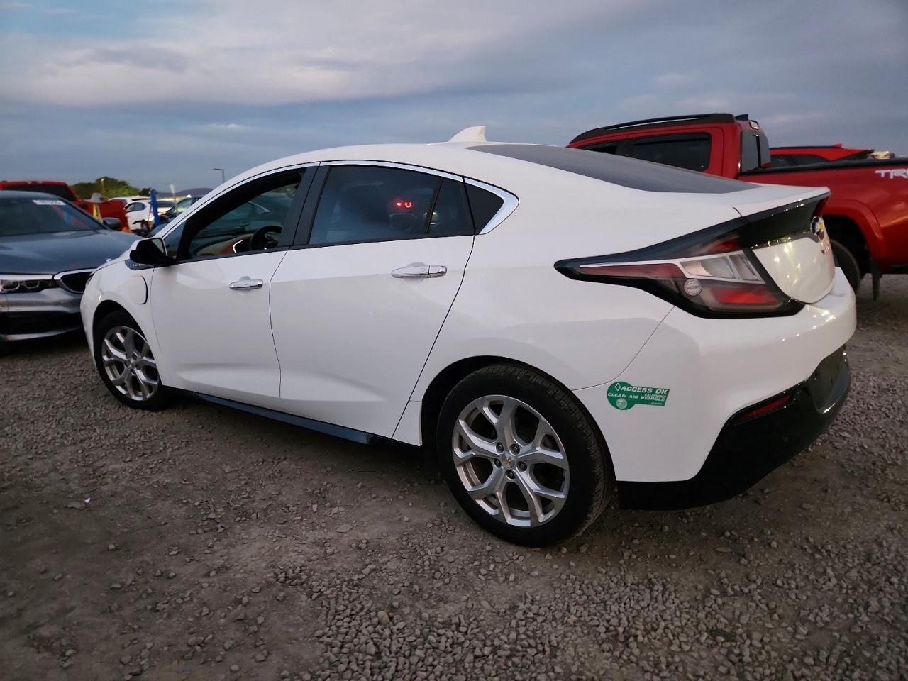 2016 Chevrolet Volt Ltz - Фото 2