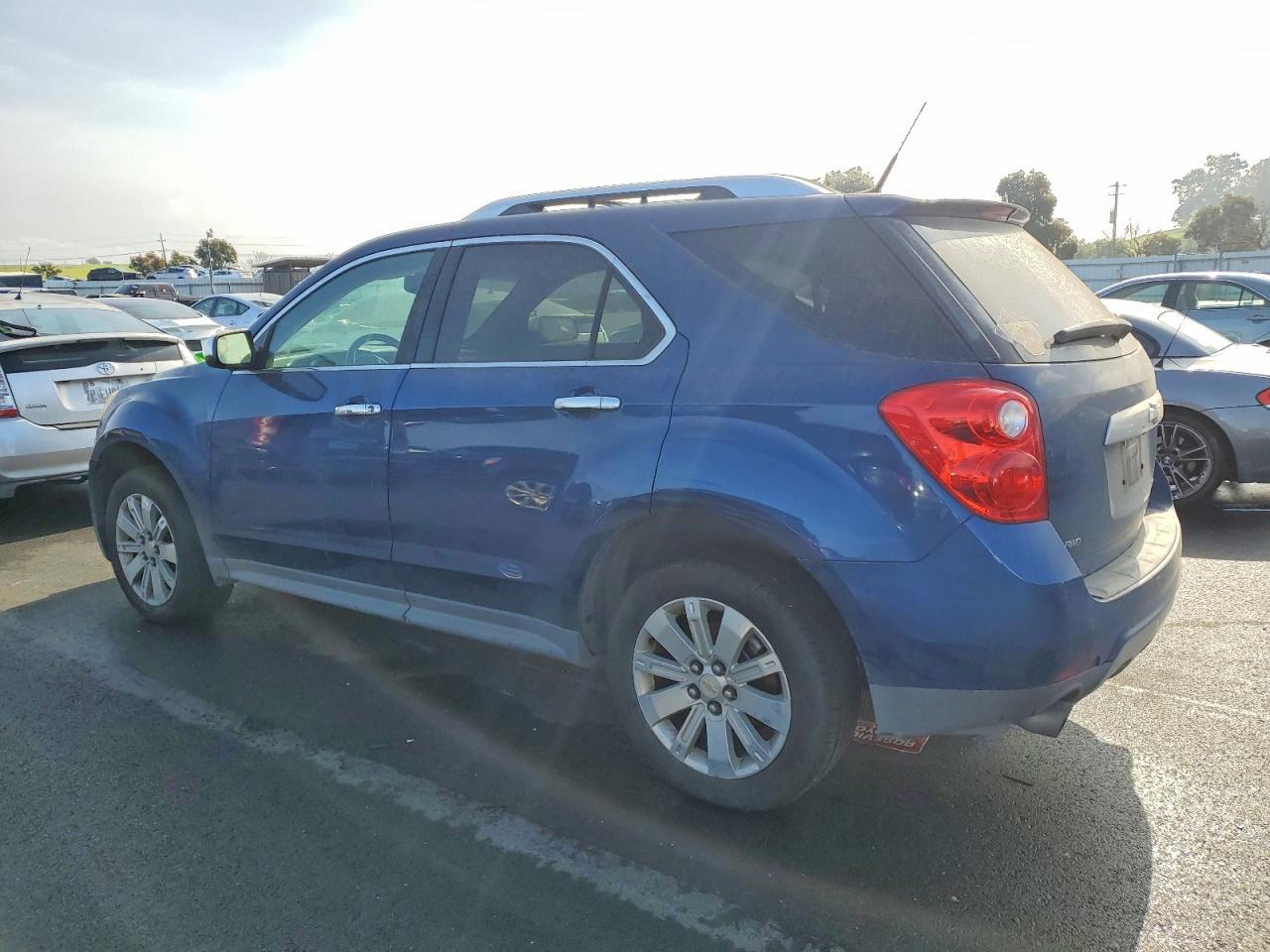 2010 Chevrolet Equinox Ltz - Image 2