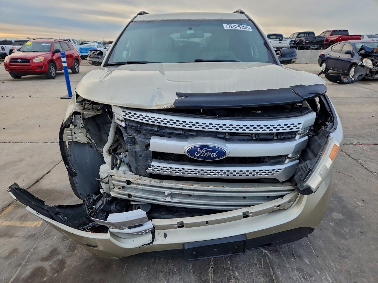 2011 Ford Explorer Xlt - Image 5