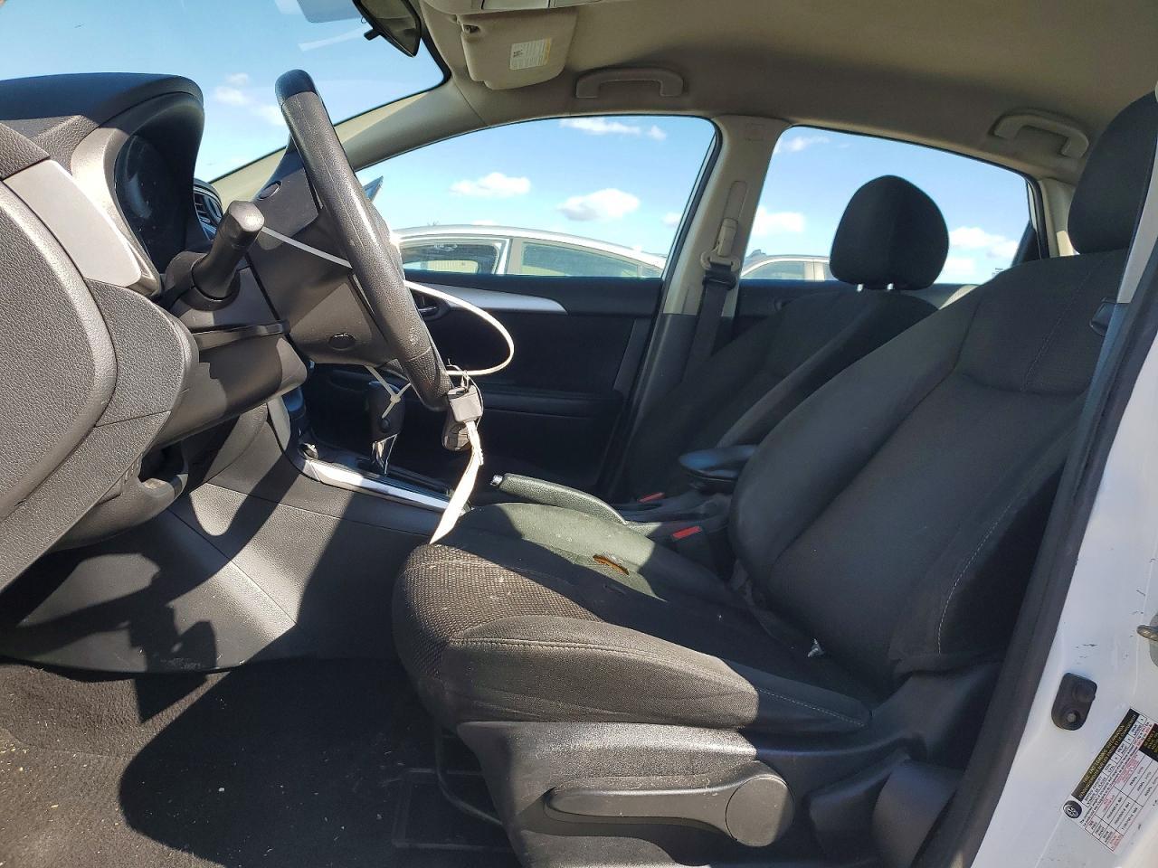 2018 Nissan Sentra S - Image 7