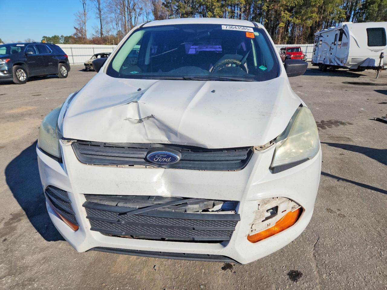 2014 Ford Escape S - Фото 5