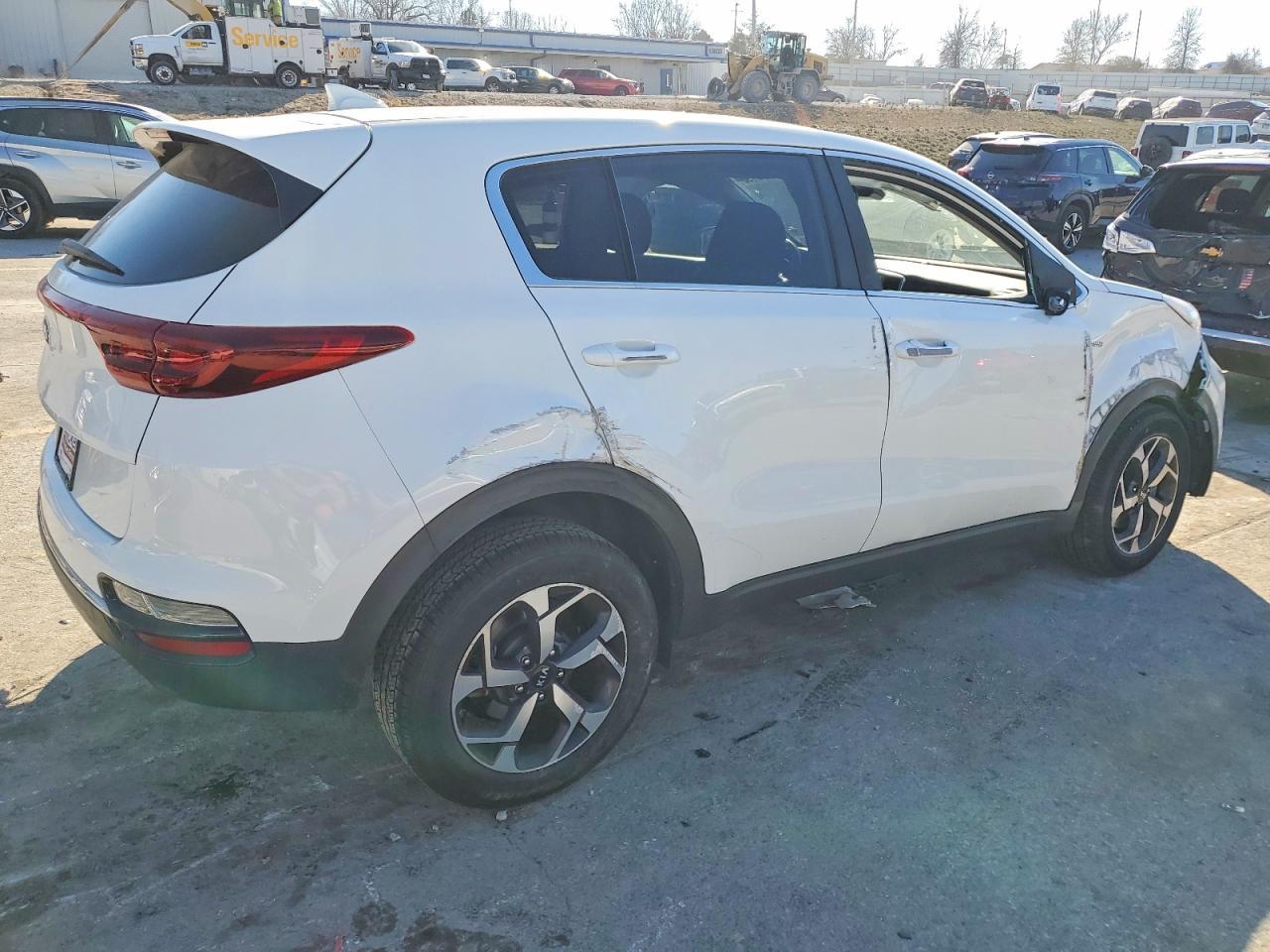 2020 Kia Sportage Lx - Image 3
