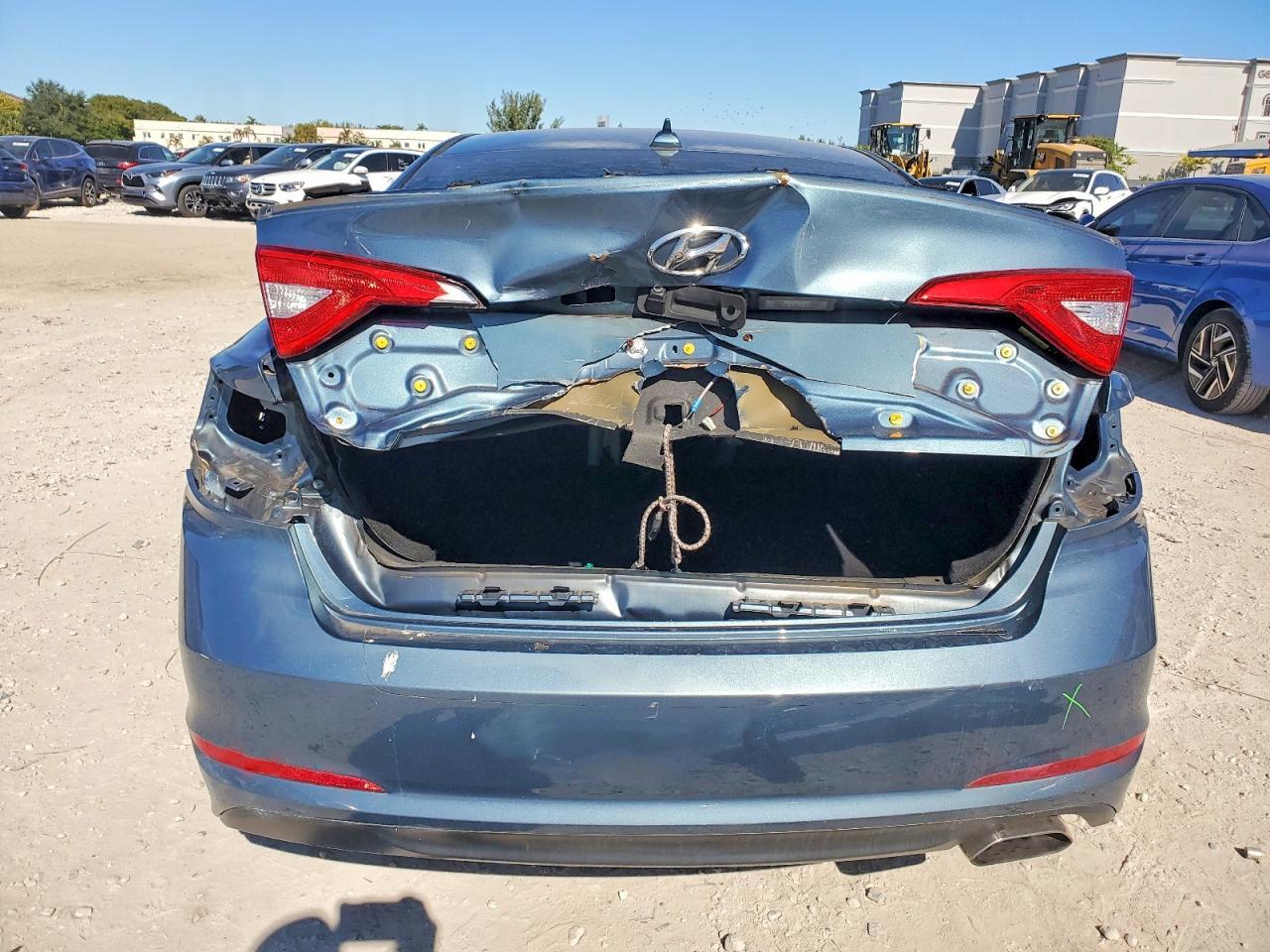 2017 Hyundai Sonata Se - Image 6