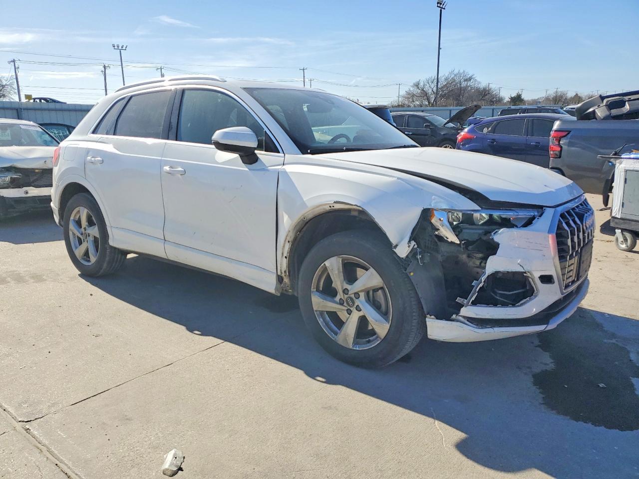 2021 Audi Q3 Premium 40 - Image 4
