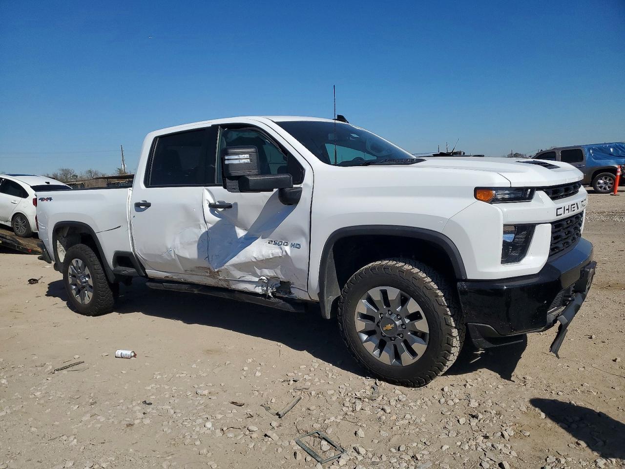 2022 Chevrolet Silverado K2500 Custom - Image 4