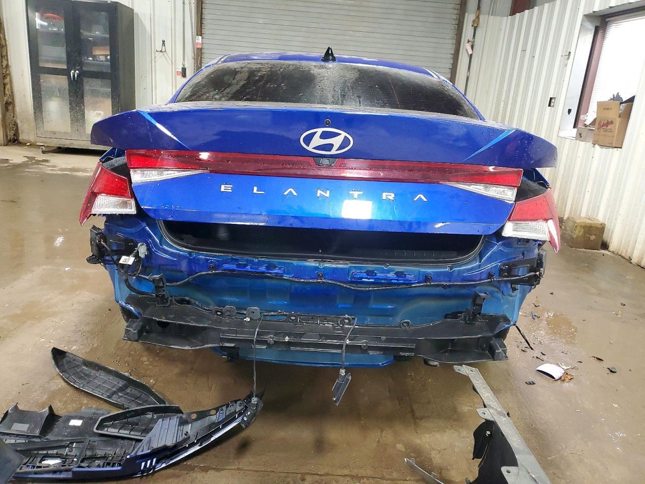 2024 Hyundai Elantra Sel - Image 6