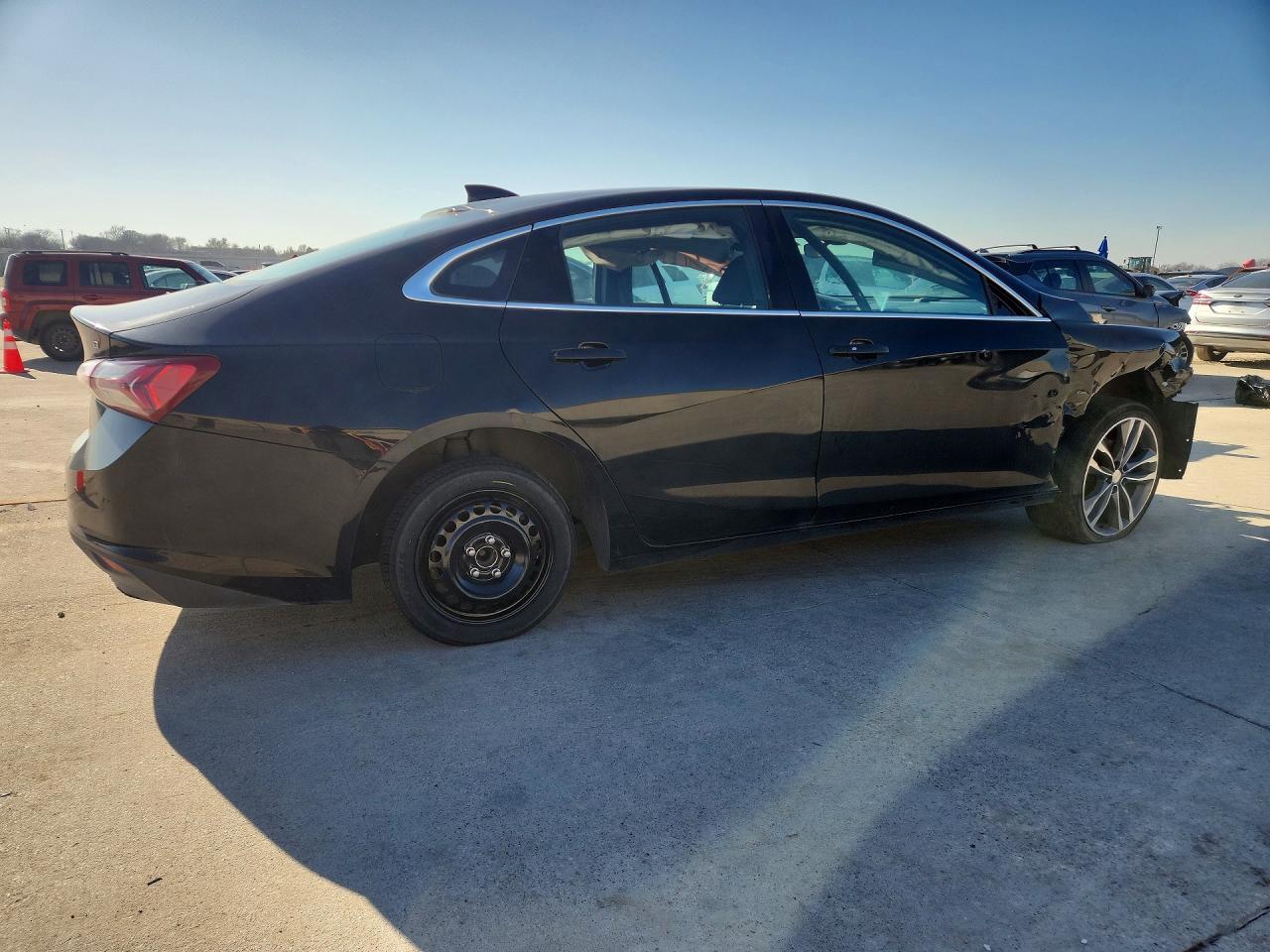 2022 Chevrolet Malibu Lt - Фото 3