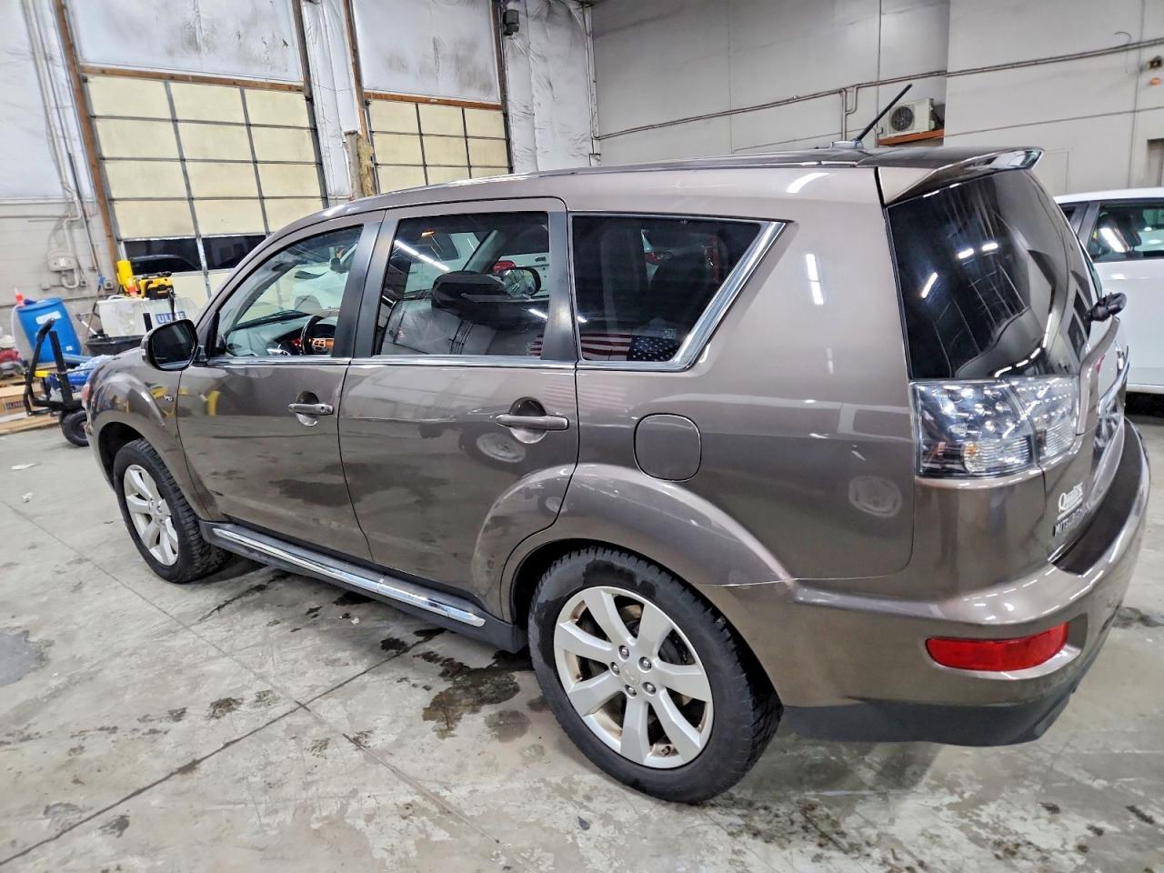 2012 Mitsubishi Outlander Gt - Image 2