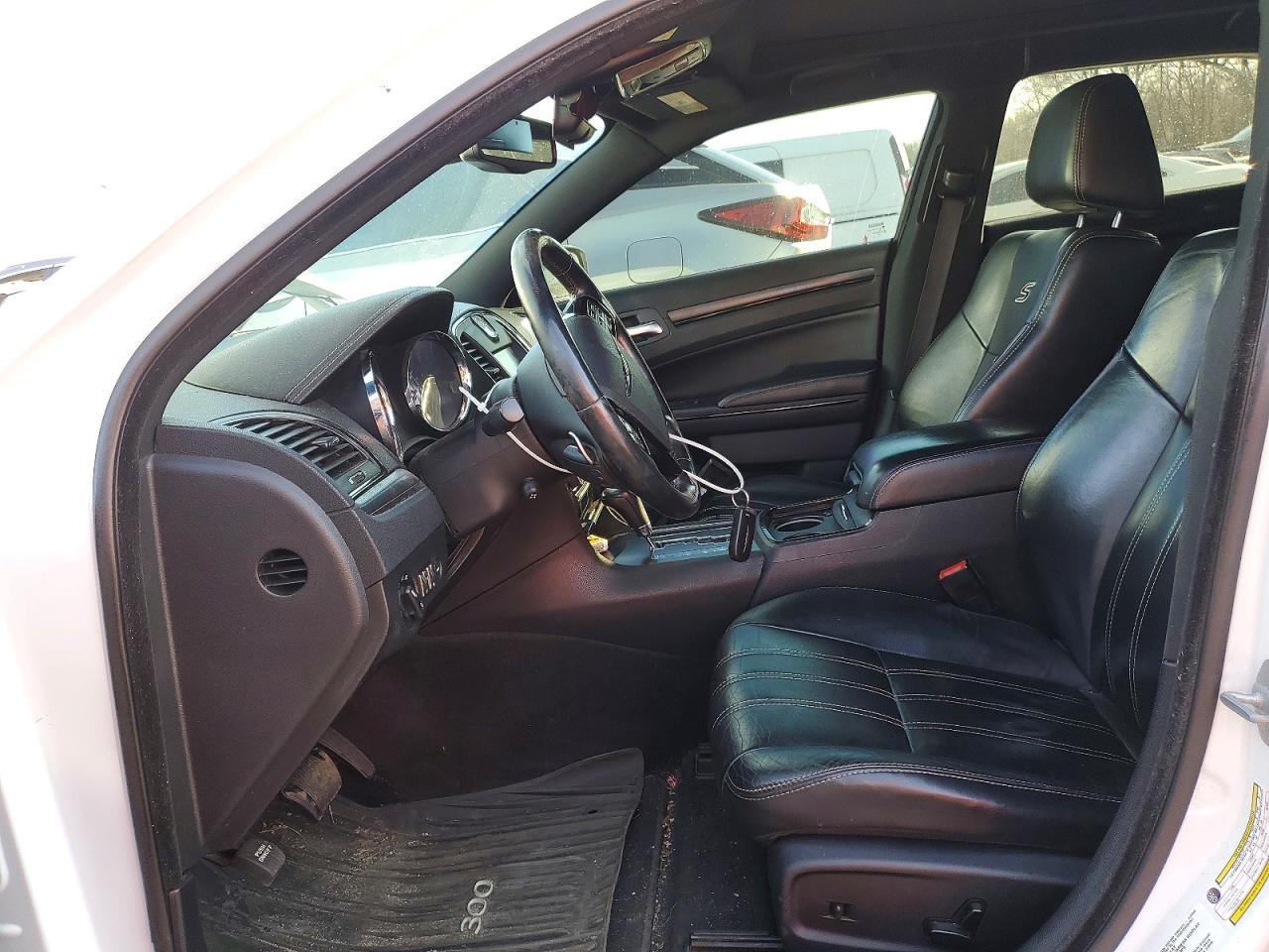 2012 Chrysler 300 S - Image 7