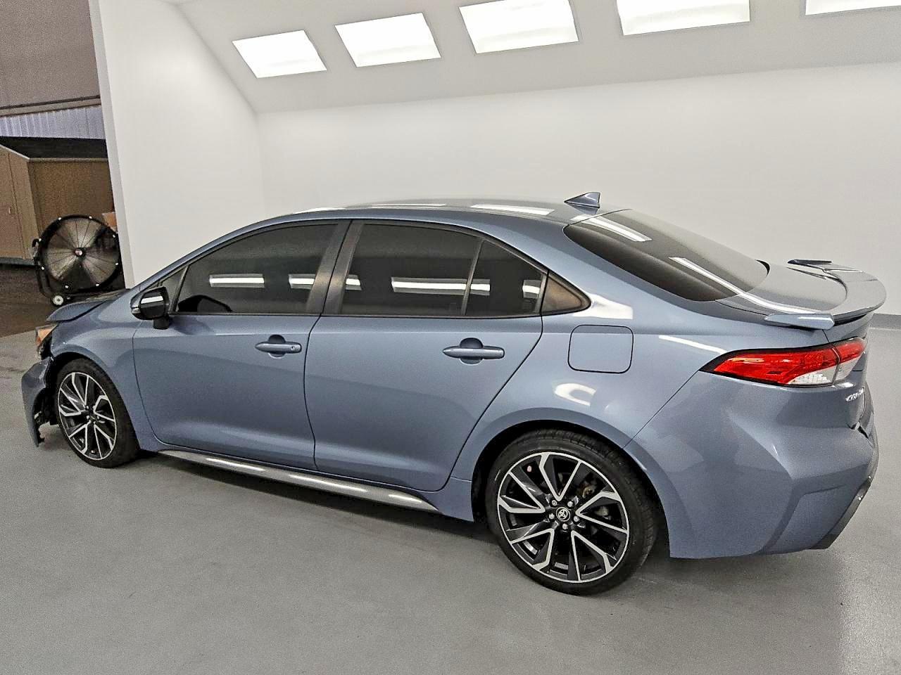 2021 Toyota Corolla Se - Фото 2